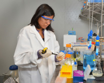Shivani Garg in lab #2