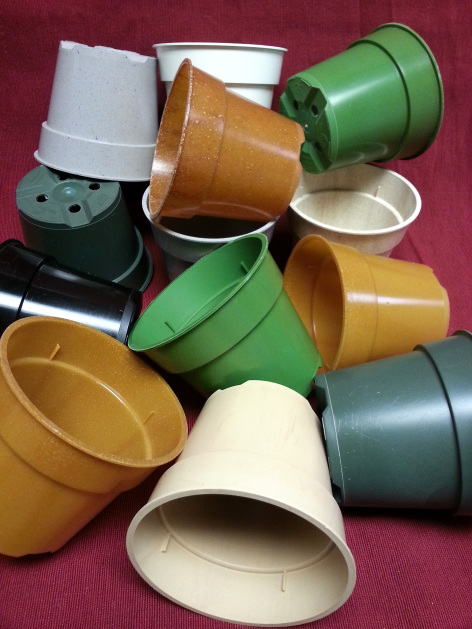 A range of pots made from various biplastic materials