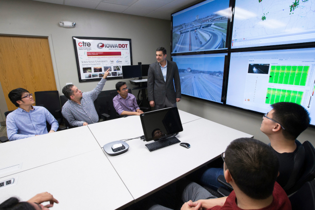 Anuj Sharma meets with transportation researchers