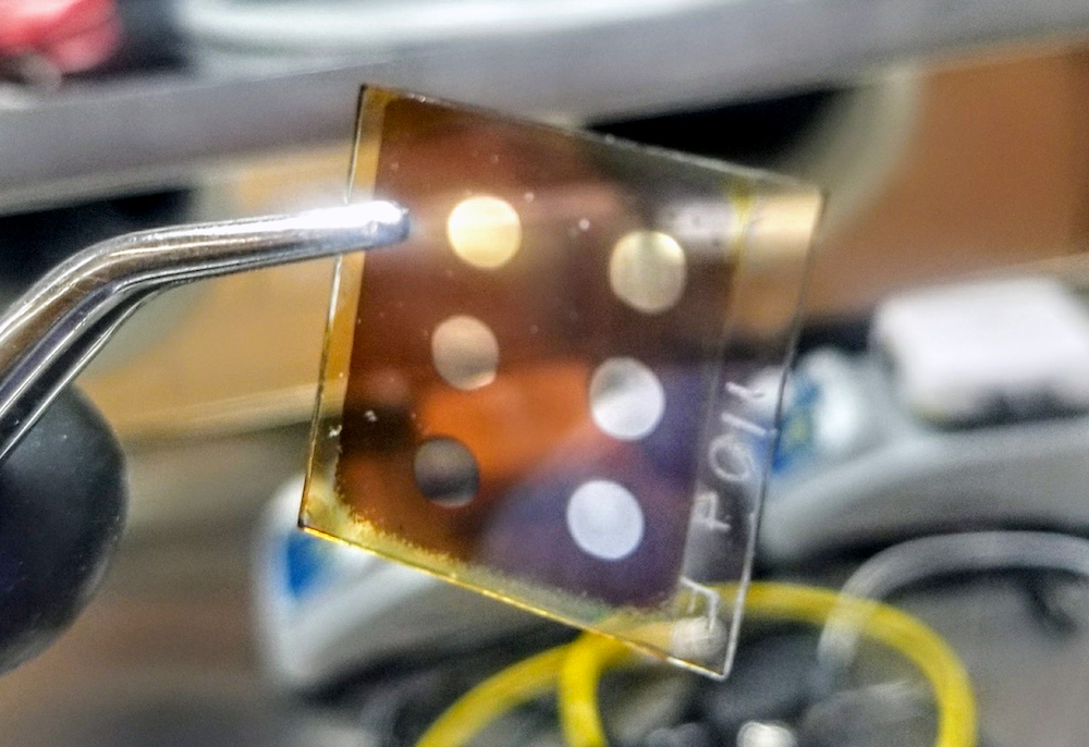 A prototype perovskite solar cells